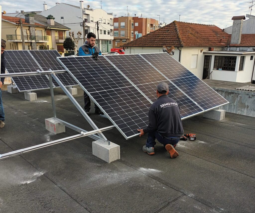 Fotovoltaico - AQS - Solar Térmico